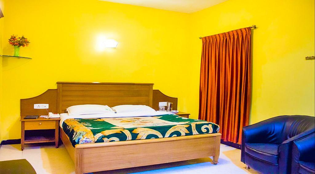 Hotel Silver Oak Уті Екстер'єр фото
